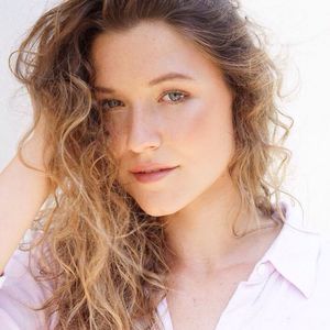 Meet your Posher, Ellen